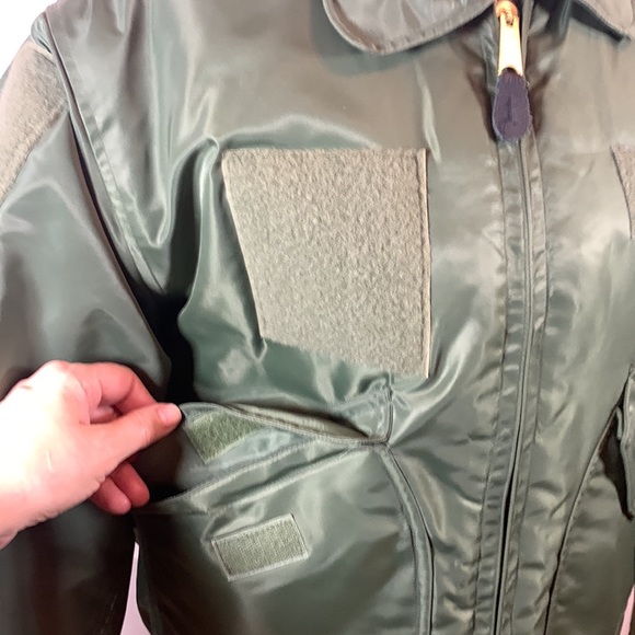 NWOT ultra force puffer bomber jacket military green - Picture 8 of 15